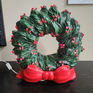 Vintage Hand Painted Ceramic Christmas Wreath-lights Up